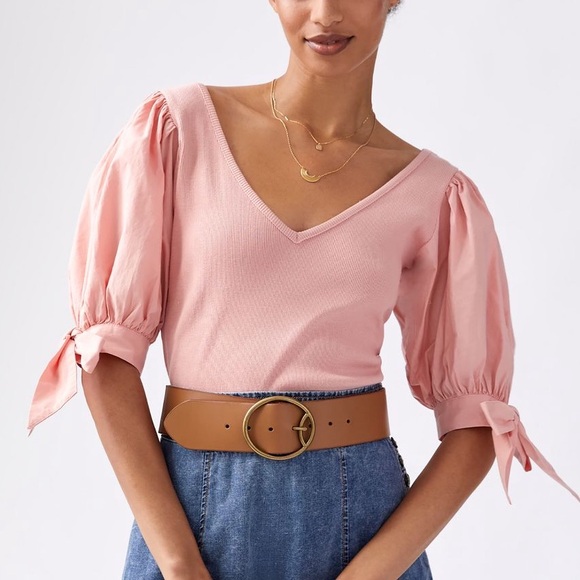 NWOT Maeve (Anthropologie) black v-neck puff tie-sleeve top - Picture 4 of 8